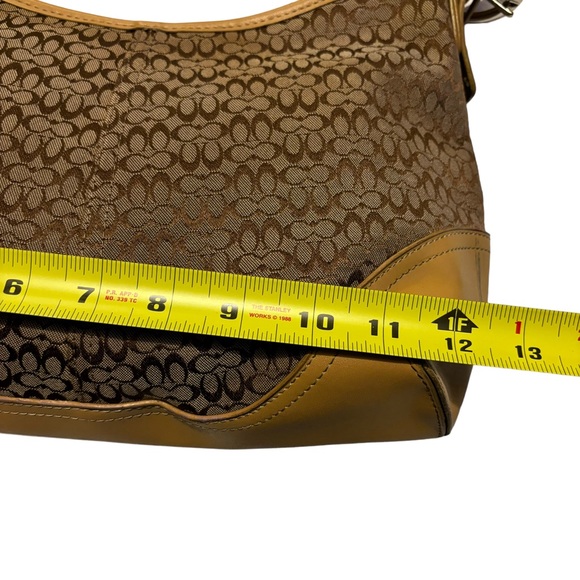Coach Signature Logo Canvas Purse - Picture 5 of 16